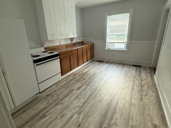 (undisclosed Address)