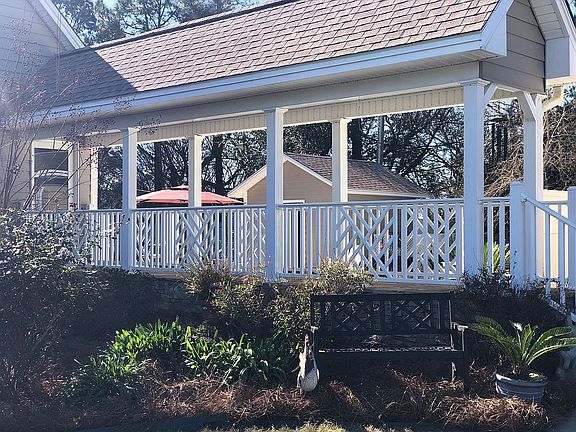 Breeze Way Added 2010