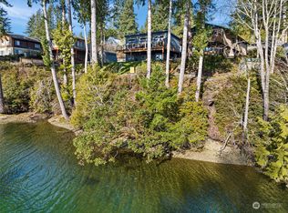 450 E Madrona Pkwy, Grapeview, WA