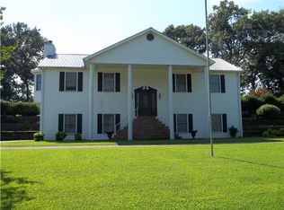 1048 Shelbyville Rd, McMinnville, TN 37110