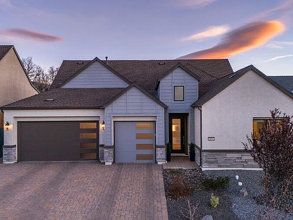 3rd image of 2978 Saddle Peak Dr