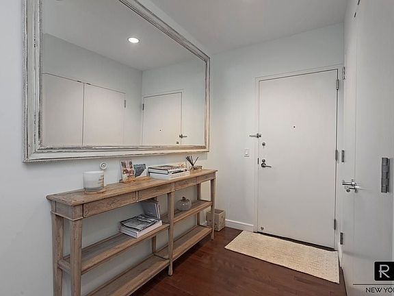 2nd image of 101 W 24th St APT 26B