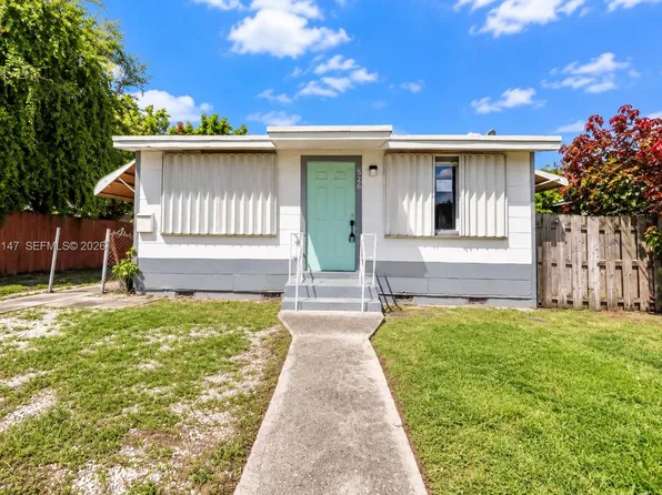 526 NW 44th Ave, Miami, FL 33126