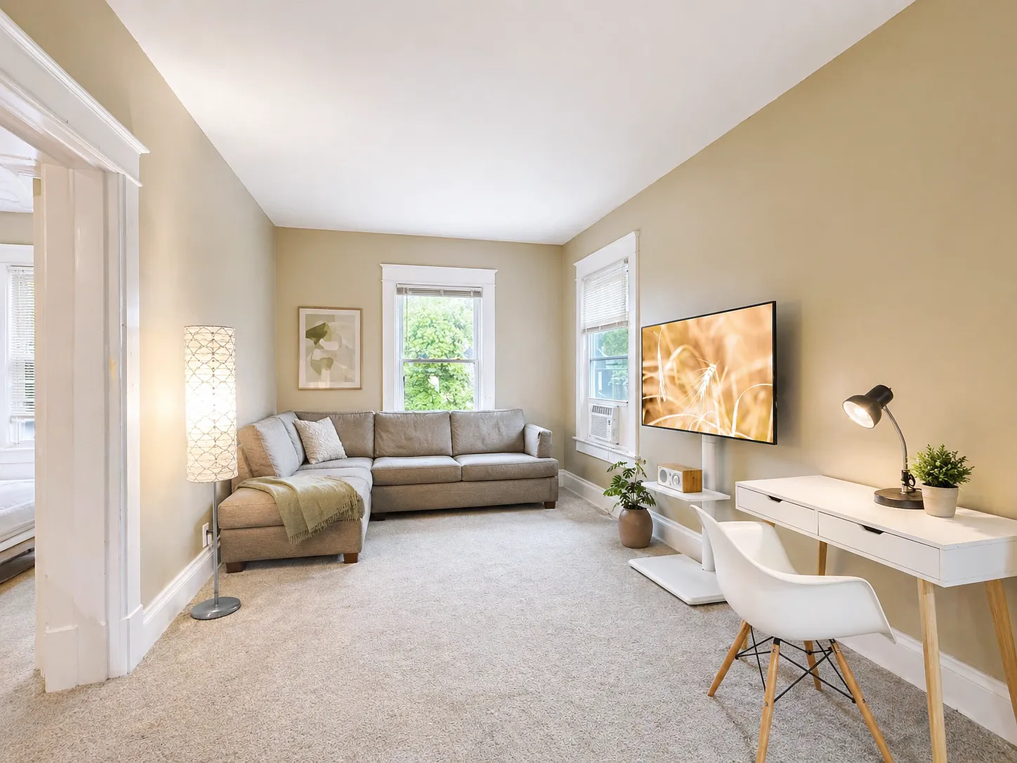 1 bed, 850 sqft, $1,600 — Photo 1