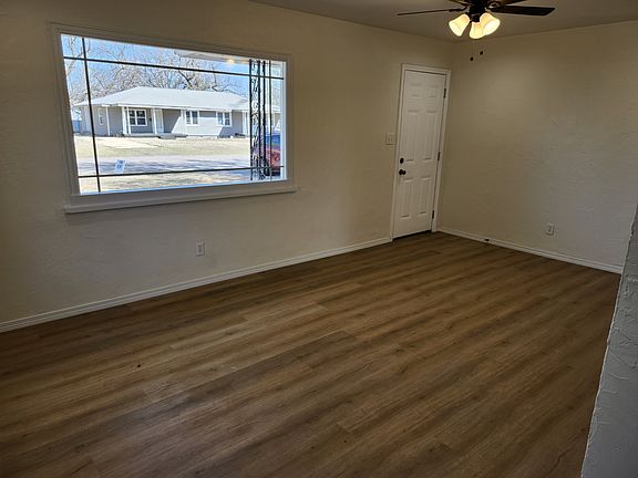 2nd image of 3228 SE 16th St