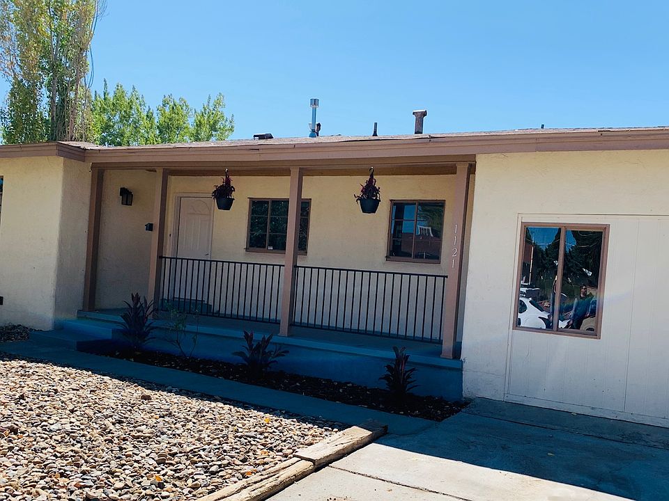 1st image of 1121 N Mesa Verde Ave