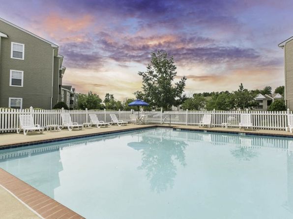 5951 Tiger Lily Ln #201