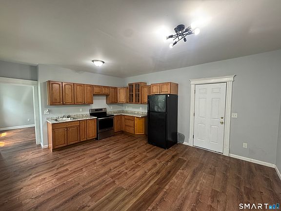 2nd image of 142 Adams Street