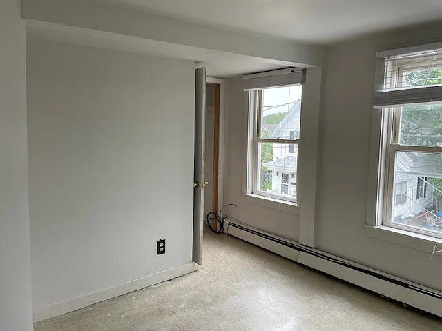 13 1/2 Cleveland St #6 — Photo 8