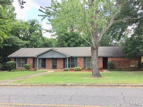 3rd image of 1340 Royal Oaks Ct
