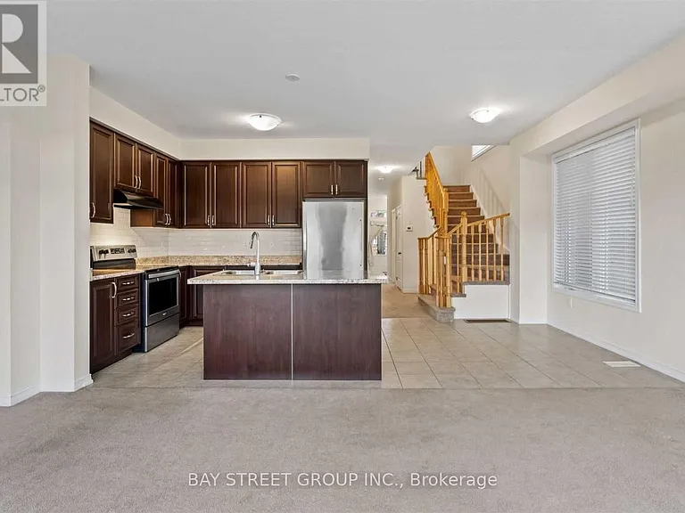 7735 Shadbush Ln — Photo 3