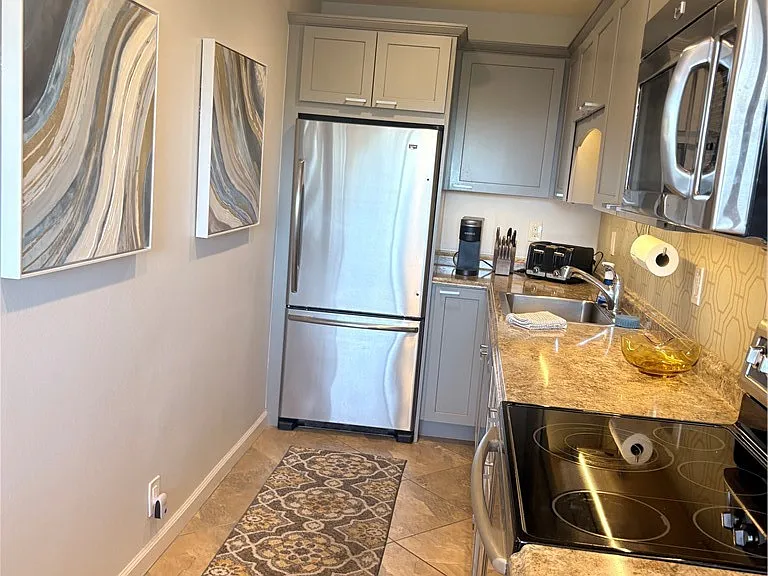 510 N Villa Ct — Photo 20