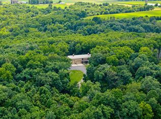 11475 Breniger Ln, Darlington, WI 53530