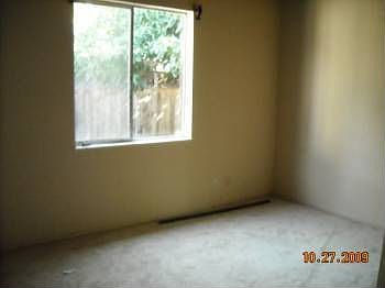 2nd image of 1500 E Calaveras Blvd
