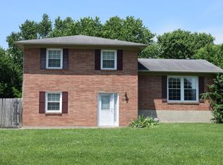10800 Youngtown Dr, Louisville, KY 40272