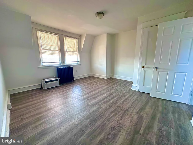 3948 Howland St — Photo 13