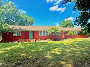 10688 Highway 12 W, Isola, MS 38754