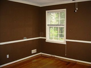 4th image of 4730 Worden Dr