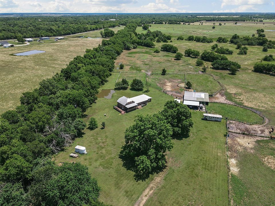 1st image of 901 County Road 3925