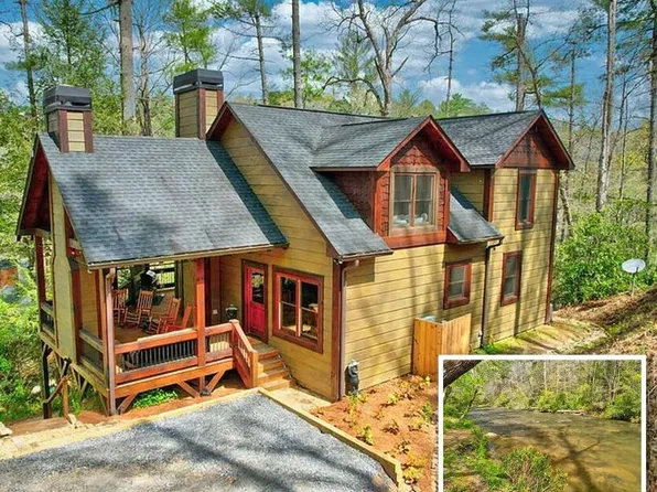 136 Gallery Ct, Ellijay, GA 30540
