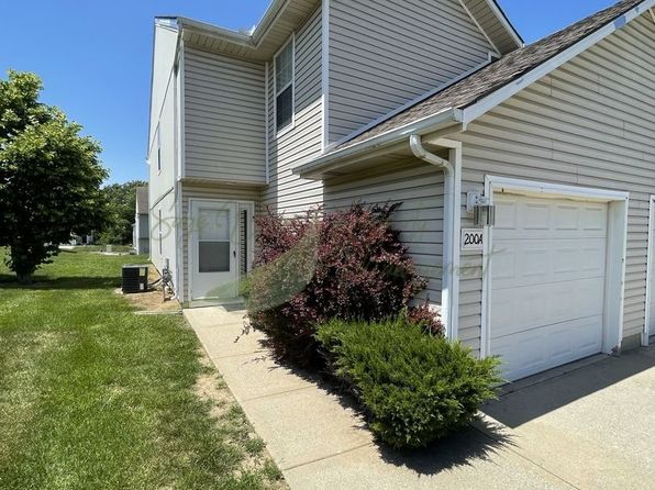 200 NE Sunshine St UNIT A-D