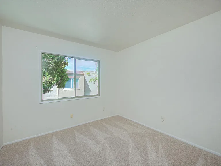 4212 N 82nd St — Photo 15
