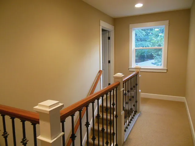 1119 Oak St — Photo 11