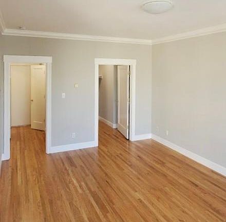 4th image of 720 Haight St #303