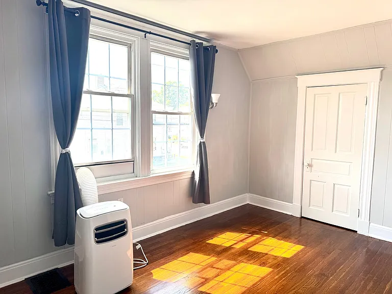6148 Cedar Ave — Photo 15