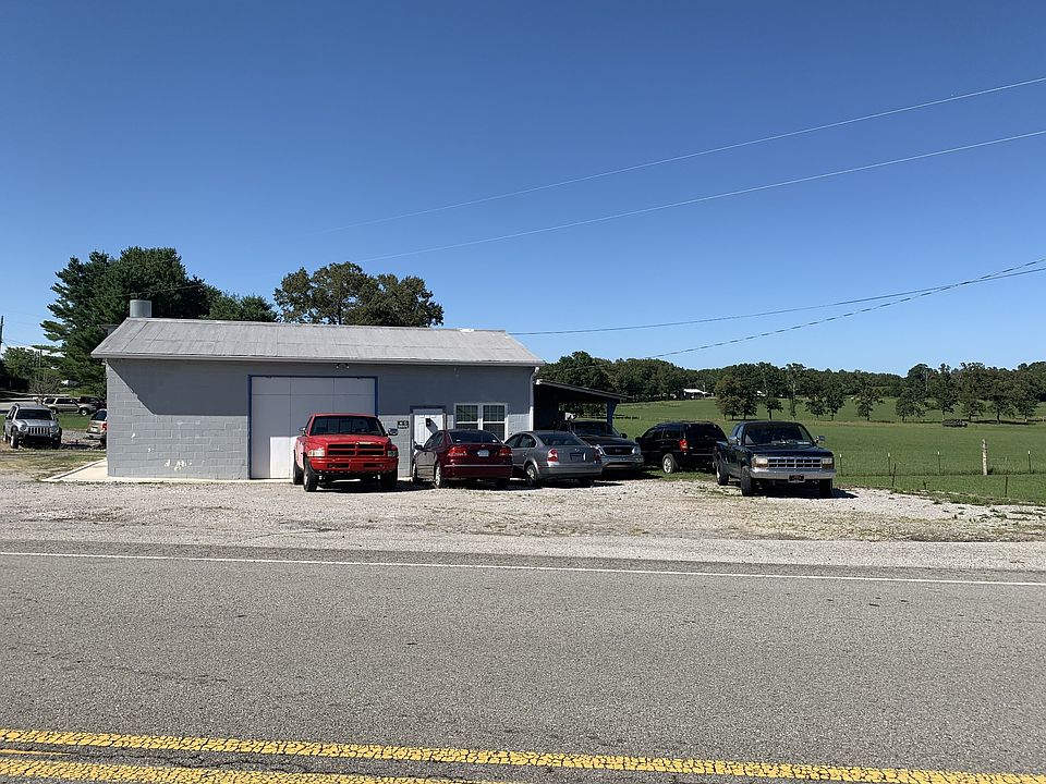 2nd image of 48 Pigeon Hill Rd