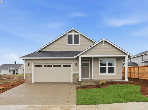 630 E 4th St, Yamhill, OR 97148