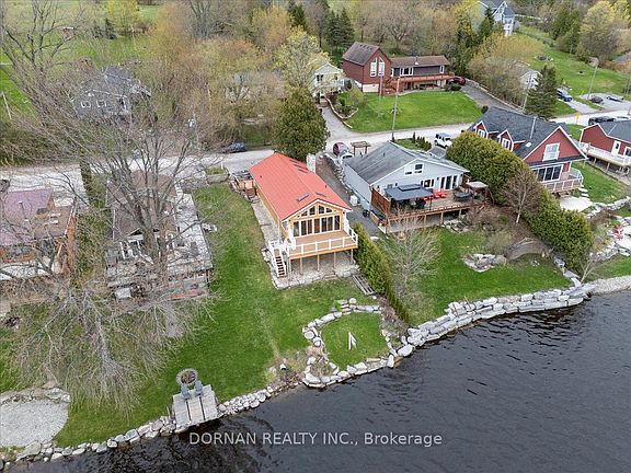 2nd image of 204 Portview Rd