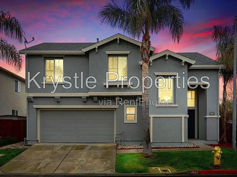 700 Westpark — Photo 1
