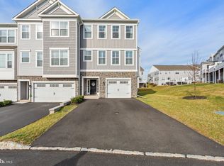 100 Harland Ave, Royersford, PA 19468
