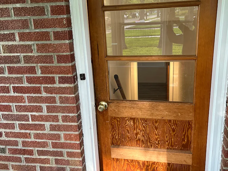 319 Briggs Ave — Photo 19