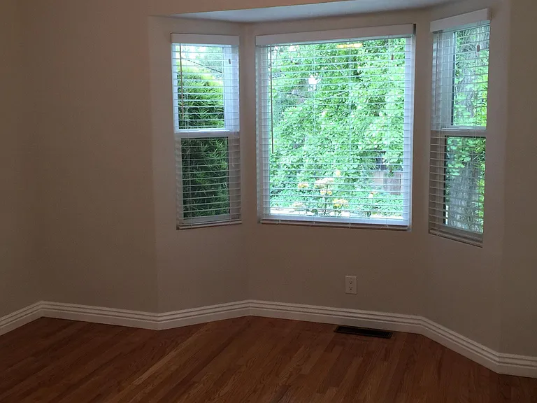 2403 Cross St — Photo 14