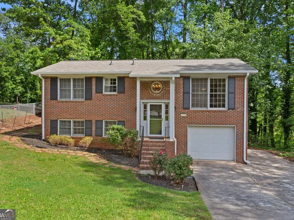 1169 Mountain View Dr, Marietta, GA 30062