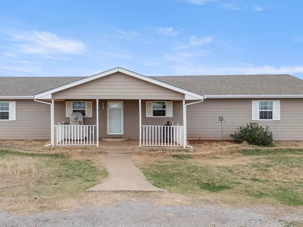 22950 E 1130th Rd, Bessie, OK 73622