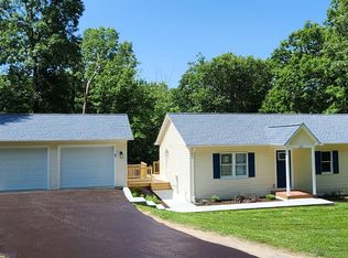 127 Harvey Rd, Harpers Ferry, WV 25425