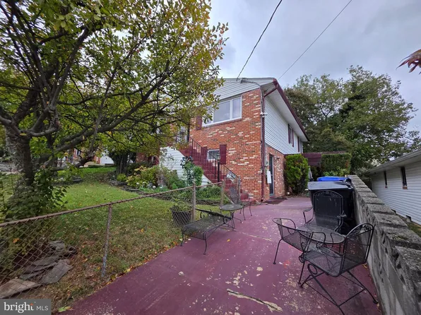 2109 S Lowell St, Arlington, VA 22204