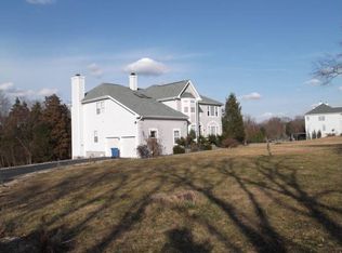 120 Butler Rd, Franklin Park, NJ 08823