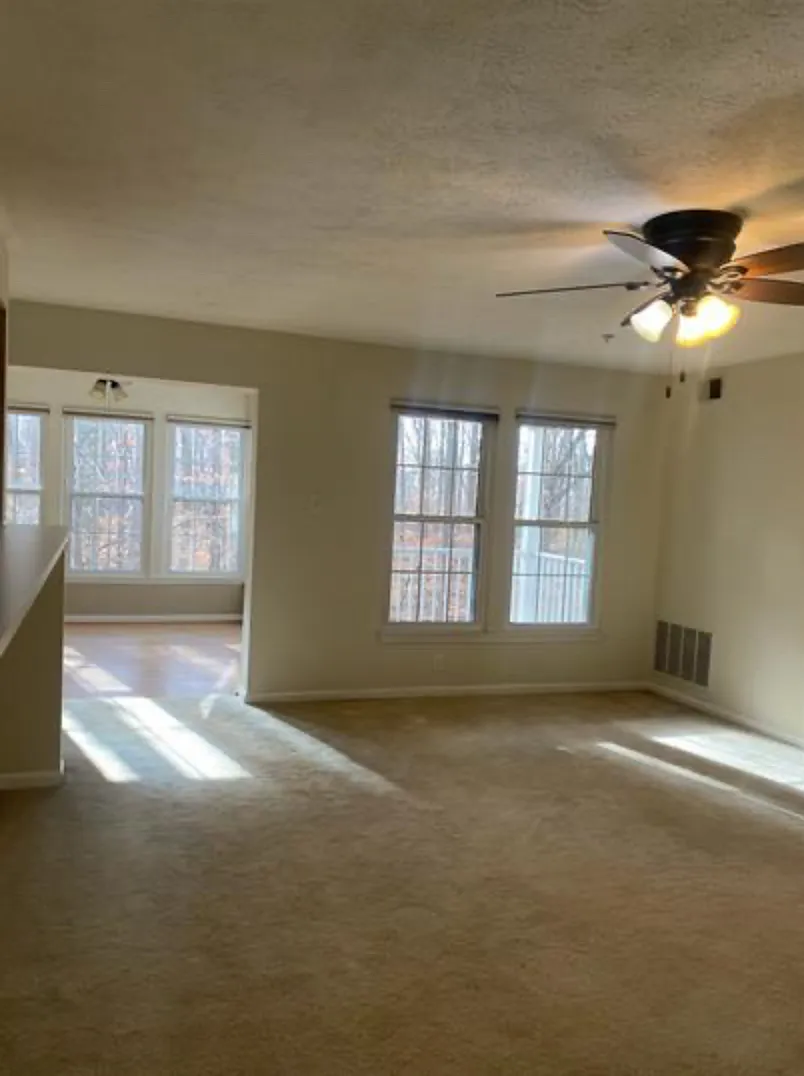3103 Cardinal Way - 1 — Photo 3