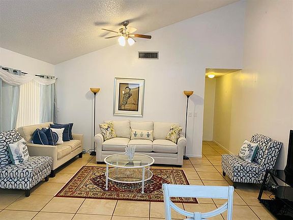 4th image of 1057 Summit Trail Cir APT C