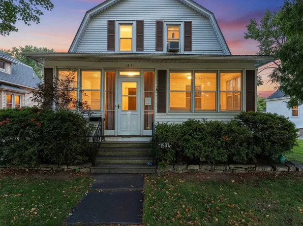 1331 Porlier St, Green Bay, WI 54301