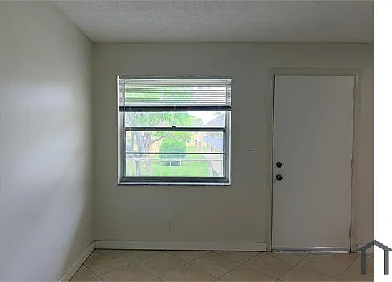 5174 NE 6th Ave #526 — Photo 15