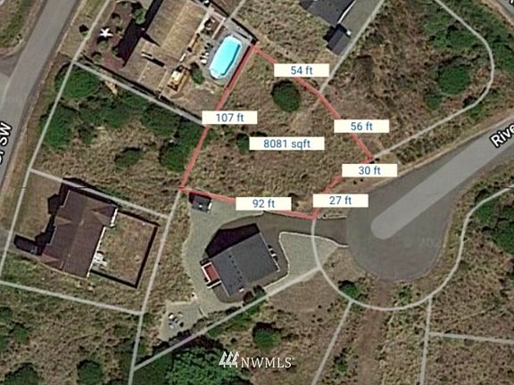 Great space to RV camp for up to 90 days/yr or build the home of your dreams!>