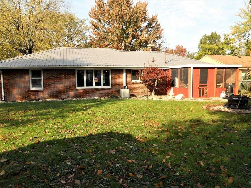 1st image of 617 Holly Ln