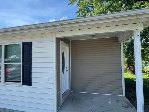 207 Rose St #B, Lafayette, TN 37083