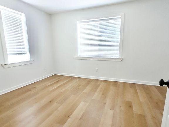 3rd image of 3035 Harrison St APT 203