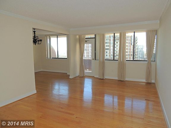 2nd image of 4550 N Park Ave APT 809